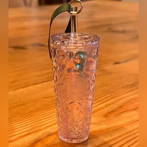 Starbucks Clear Textured Cold Cup Ornament Key Chain.